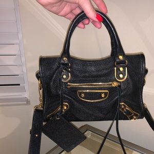 balenciaga mini city